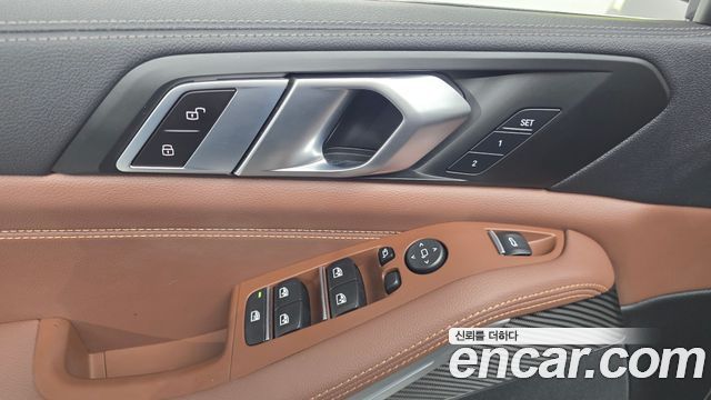 BMW X5 2022 — photo 29