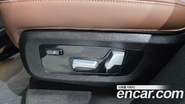 BMW X5 2022 — photo 33