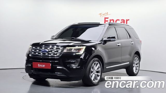 Ford Explorer 2017 — photo 1