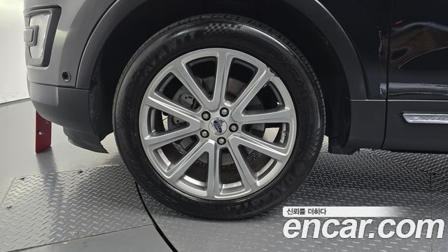 Ford Explorer 2017 — photo 5