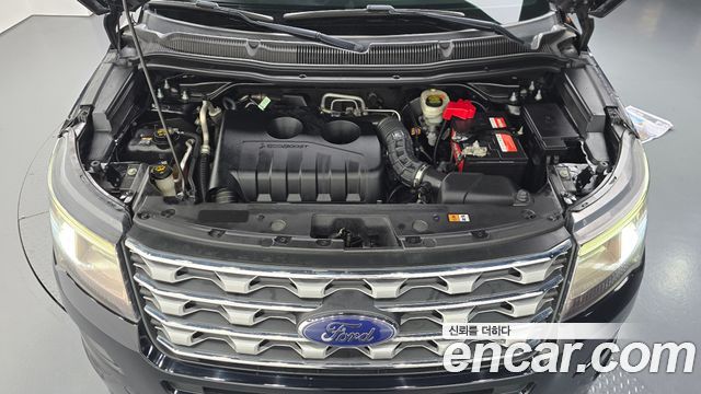 Ford Explorer 2017 — photo 6