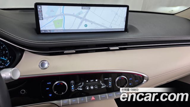 Genesis GV70 2023 — photo 19