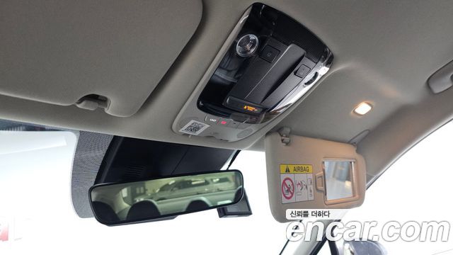 Kia K5 2022 — photo 31