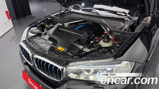 BMW X5 2018 — photo 6