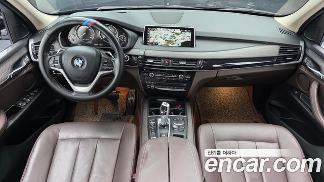 BMW X5 2018 — photo 10