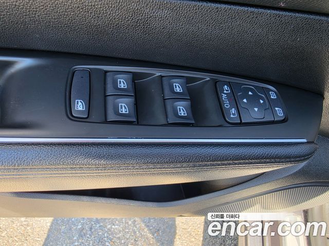 Renault Korea SM6 2017 — photo 9