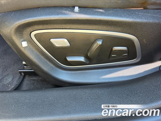 Renault Korea SM6 2017 — photo 10