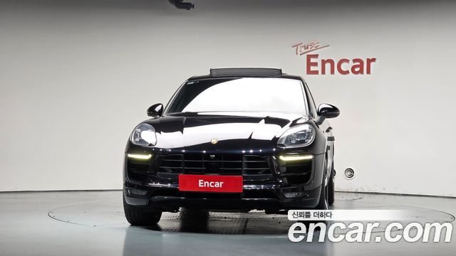 Porsche Macan 2017 — photo 3