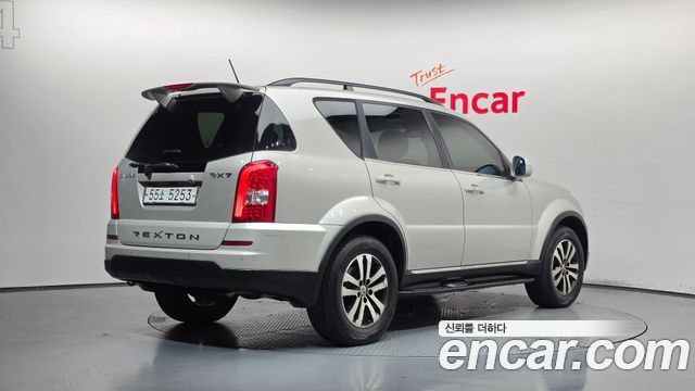 KG Mobility Rexton 2014 — photo 2