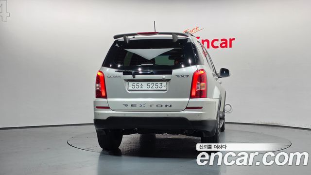 KG Mobility Rexton 2014 — photo 4