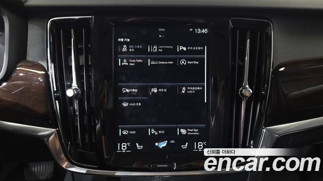 Volvo S90 2017 — photo 14