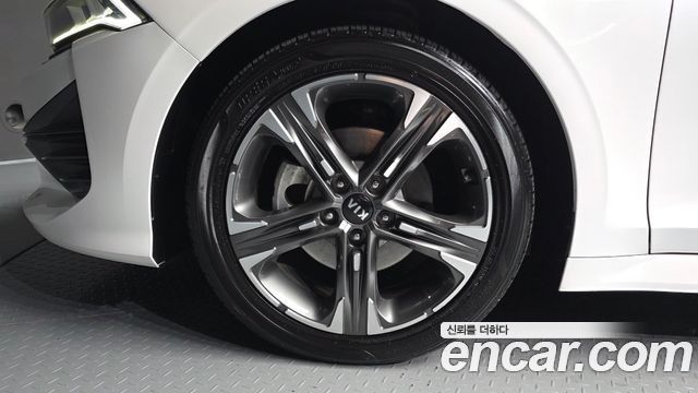 Kia K5 2021 — photo 5