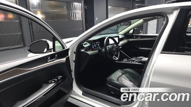 Kia K5 2021 — photo 10