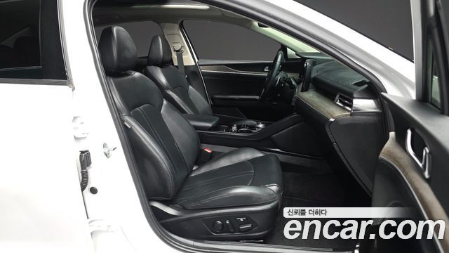 Kia K5 2021 — photo 11