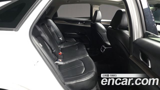 Kia K5 2021 — photo 12