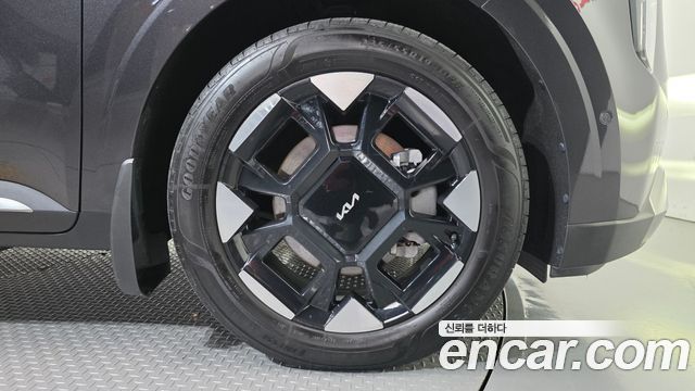 Kia Canival 2024 — photo 5
