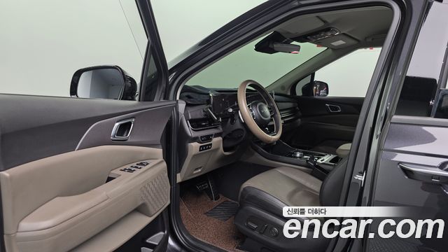 Kia Canival 2024 — photo 13