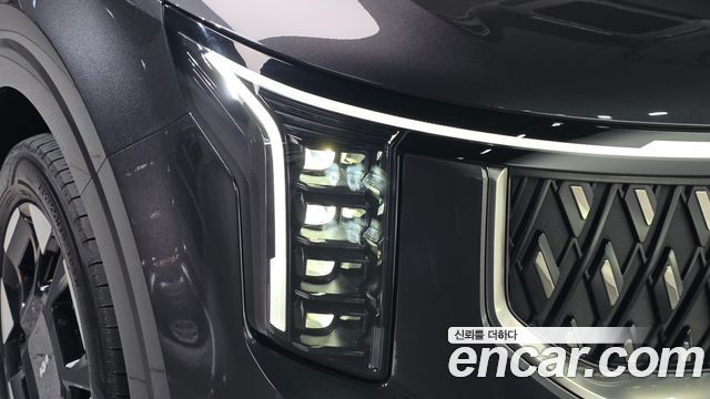 Kia Canival 2024 — photo 8