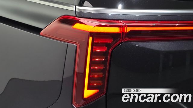 Kia Canival 2024 — photo 9