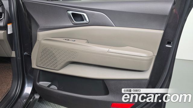 Kia Canival 2024 — photo 15