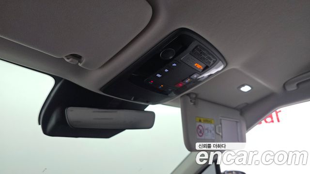 Kia Canival 2024 — photo 28