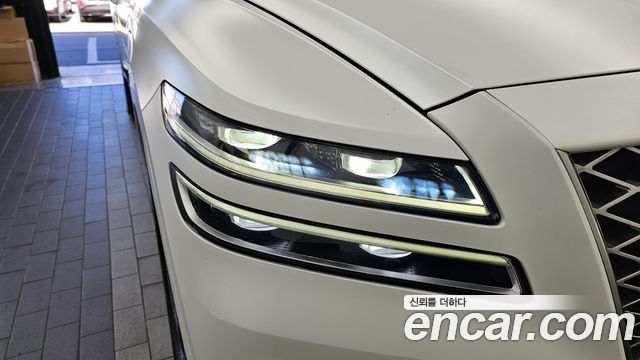 Genesis GV80 2020 — photo 8