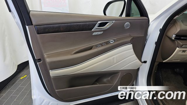 Genesis GV80 2020 — photo 14