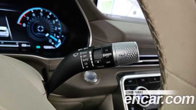 Genesis GV80 2020 — photo 29