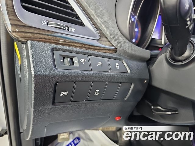 Hyundai Santafe 2013 — photo 17