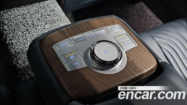 Genesis G80 2024 — photo 33