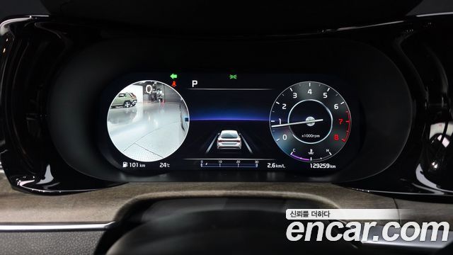 Kia K5 2023 — photo 11