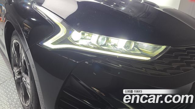 Kia K5 2023 — photo 8
