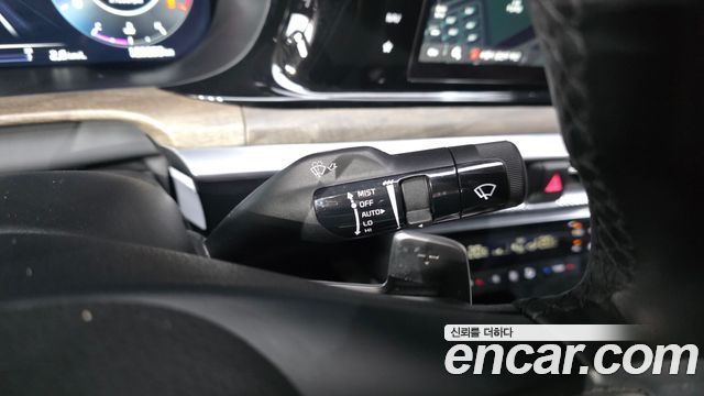 Kia K5 2023 — photo 27