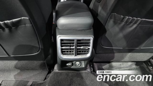 Kia K5 2023 — photo 30