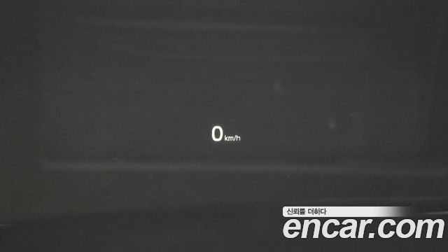 Kia K5 2023 — photo 32