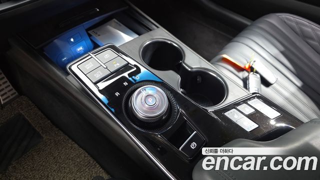 Kia K8 2023 — photo 12