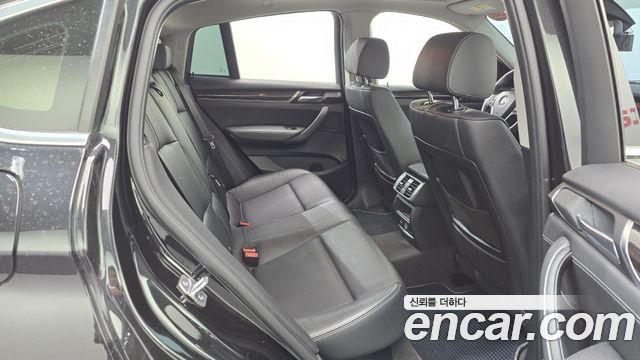 BMW X4 2015 — photo 11