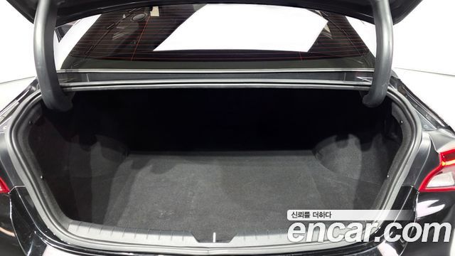 Kia K5 2023 — photo 23