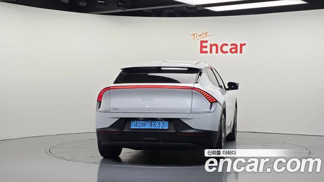Kia EV6 2023 — photo 4