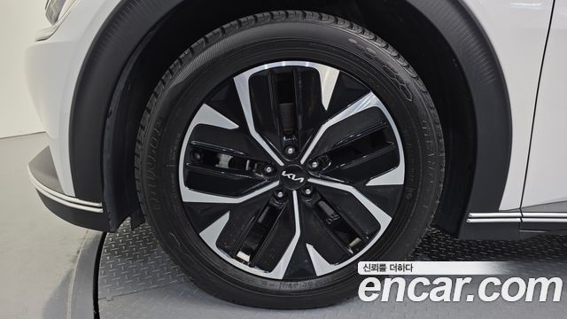 Kia EV6 2023 — photo 5