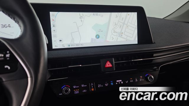 Kia EV6 2023 — photo 13
