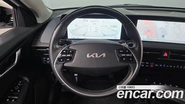 Kia EV6 2023 — photo 14