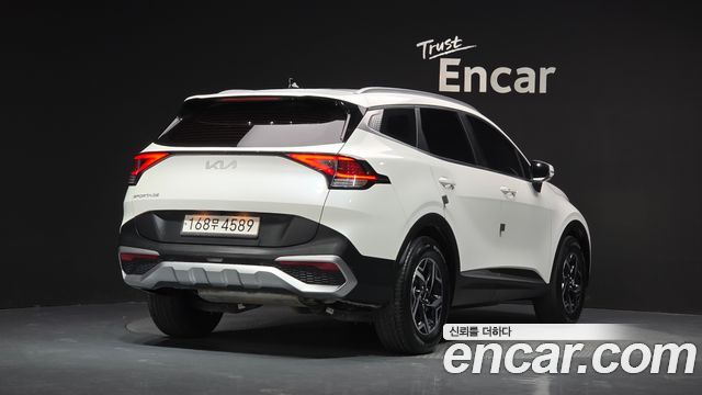 Kia Sportage 2022 — photo 2