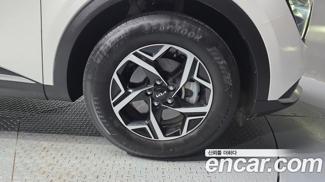 Kia Sportage 2022 — photo 7