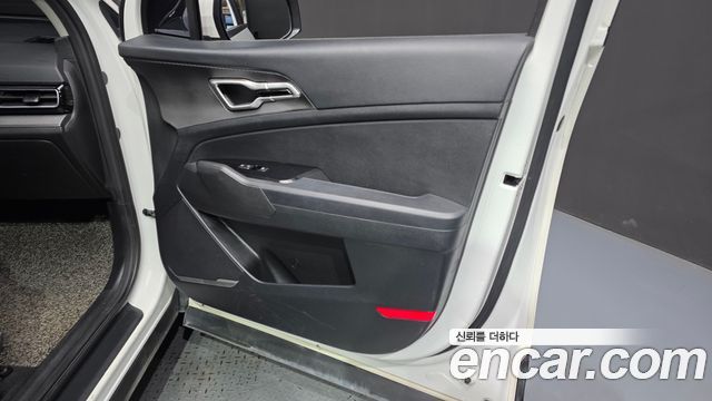 Kia Sportage 2022 — photo 14