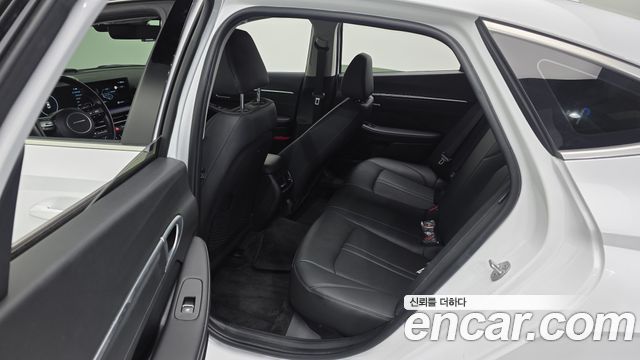 Hyundai Sonata 2024 — photo 11