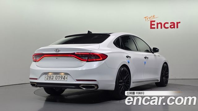 Hyundai Grandeur 2017 — photo 2