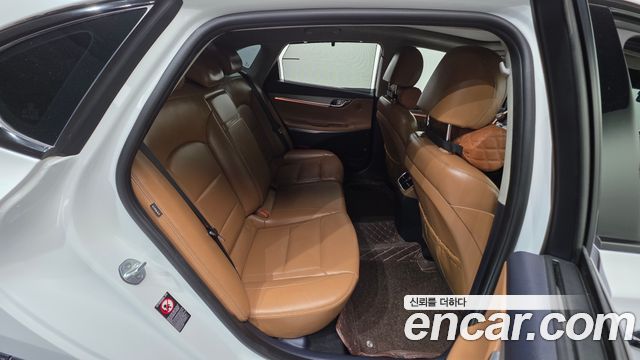 Hyundai Grandeur 2017 — photo 24