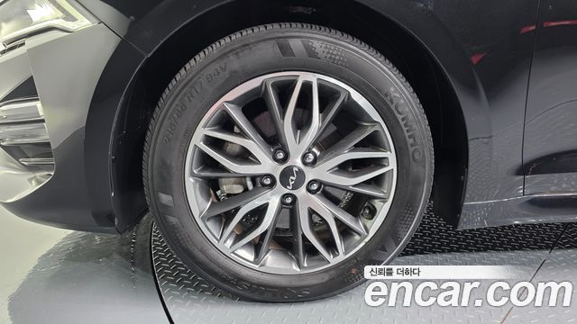 Kia K5 2023 — photo 5