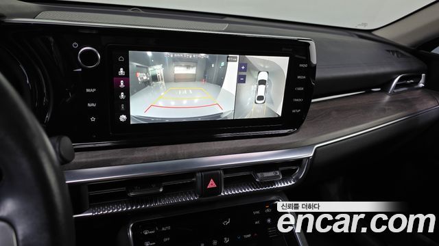 Kia K5 2023 — photo 23